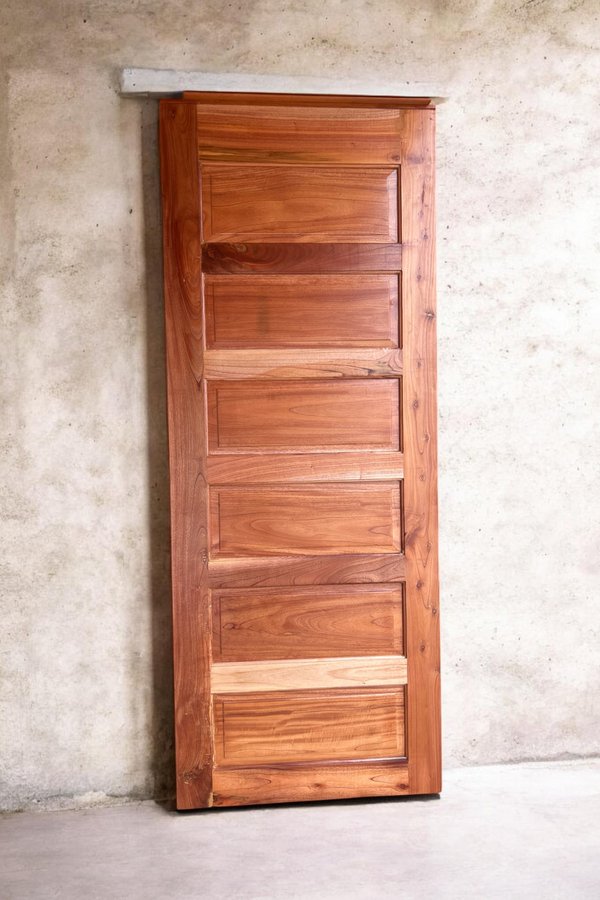 Puertas Tablero Económica de Cedro 🚪