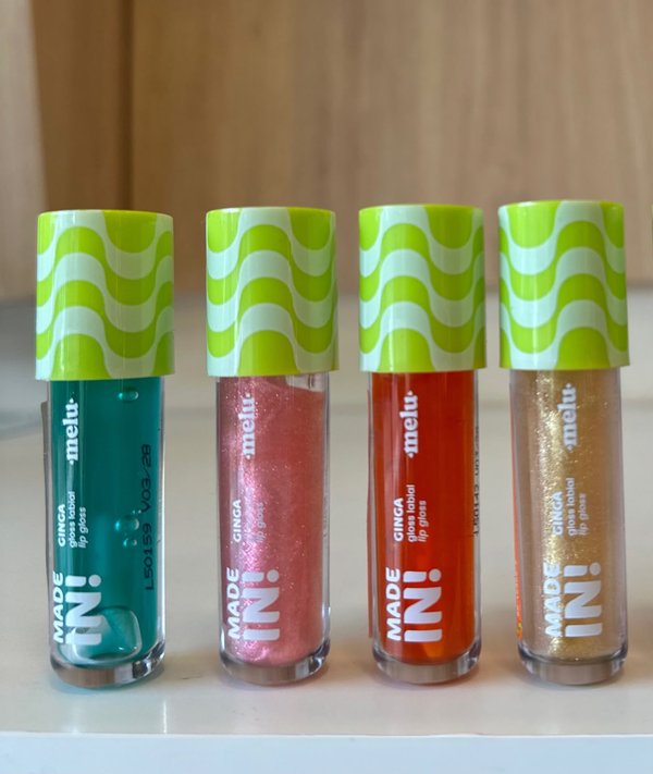 Gloss con brillitos