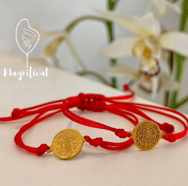 Pulsera de hilo rojo y dije de acero San Benito