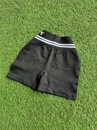 Short negro sport