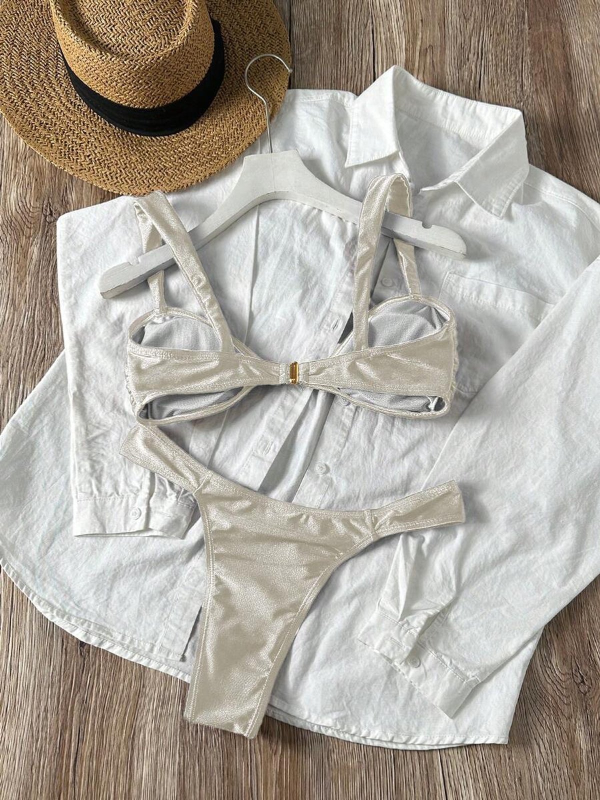 Bikini Seashell - 4