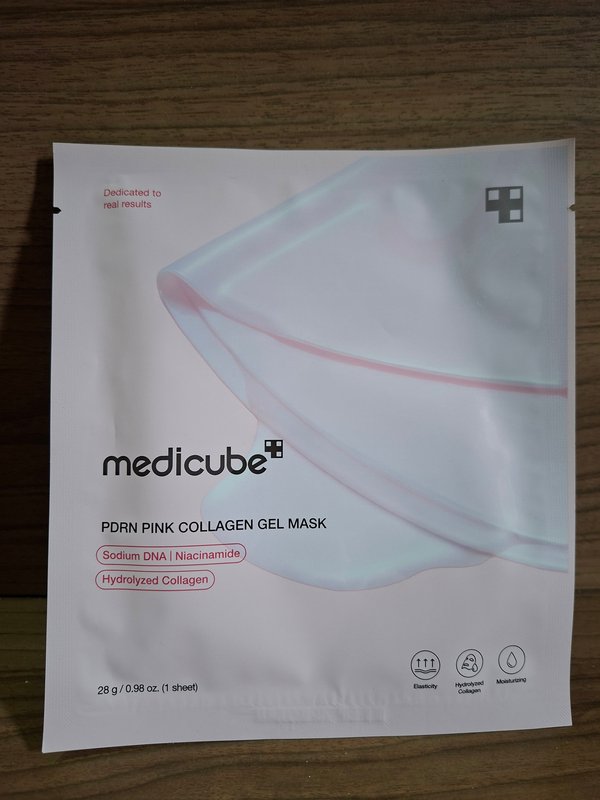 Mascarilla facial de gel Medicube PDRN Pink Collagen