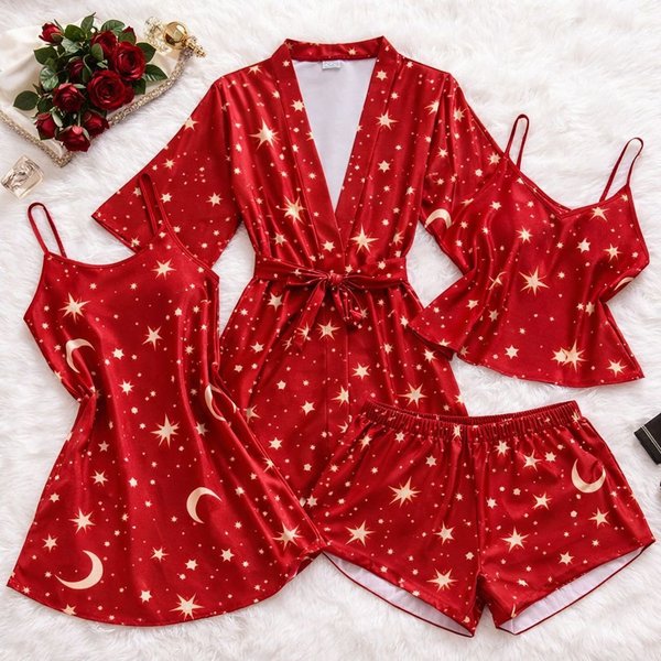 ✨ PIJAMA SATINADO 4 PIEZAS – ESTAMPADO CELESTIAL ✨