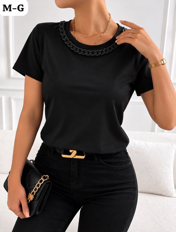 REMERA CON DETALLES DE CADENA 💗  COD:49627