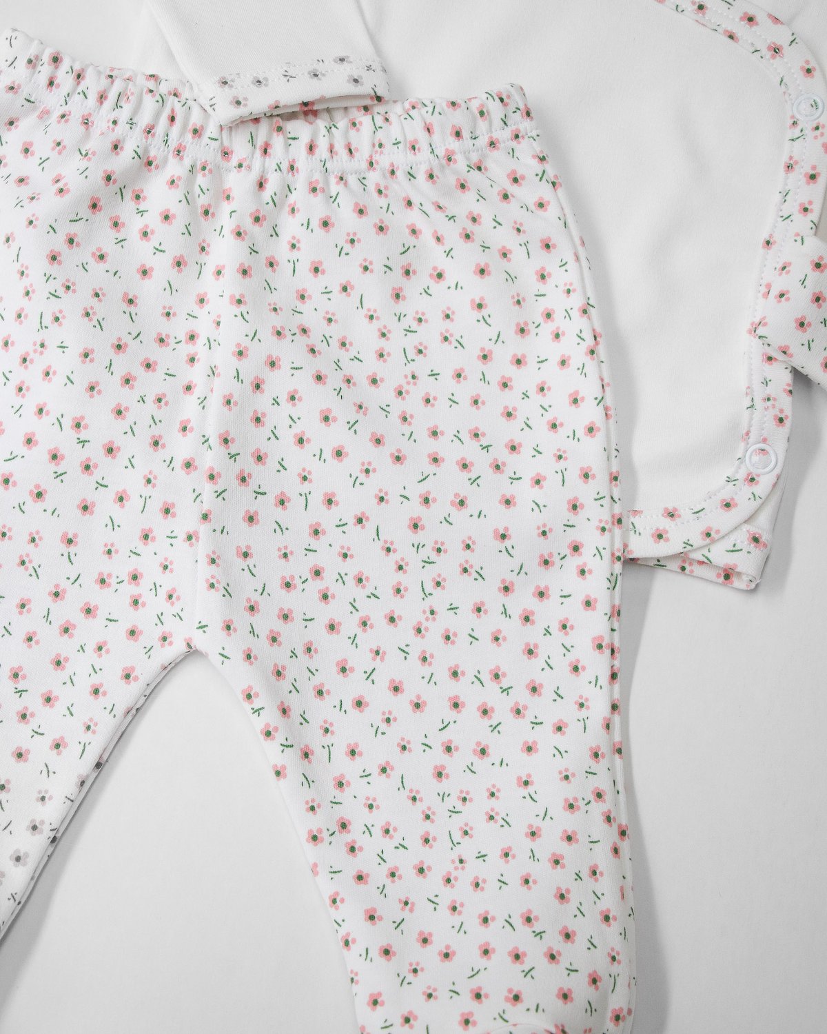 Conjunto MOSCÚ 325 - Florcitas Rosas c/ Verde - 4