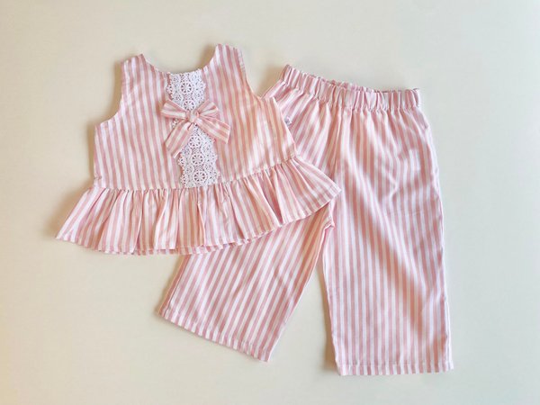 CONJUNTO BLUSA C/ MOÑO EN EL PECHO + PANTALON AITANA - Rosa rayas