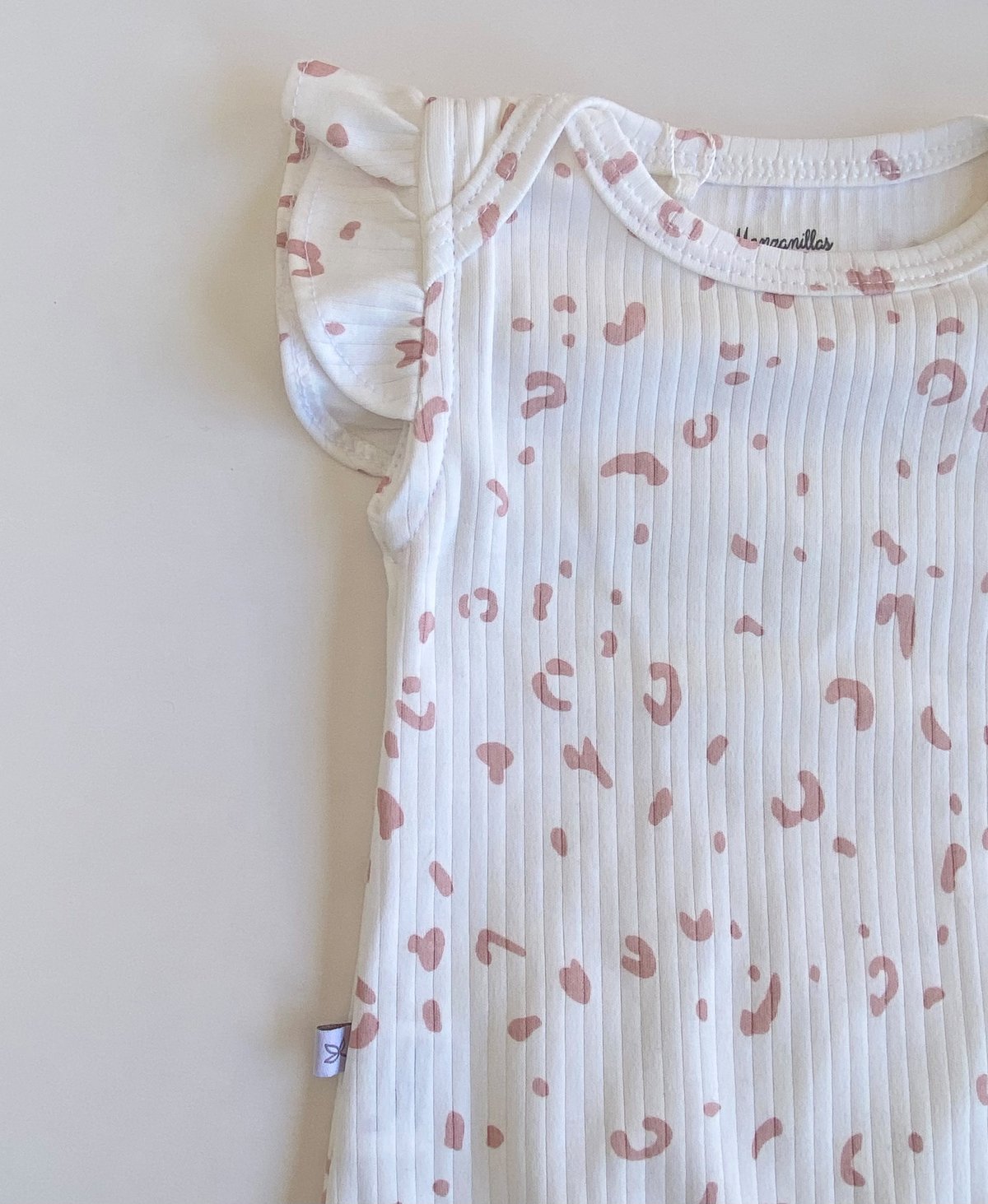 BODY CUELLO AM. C/ ALETAS EN LA MANGA VALENTINA - Rosa Animal Print - 2
