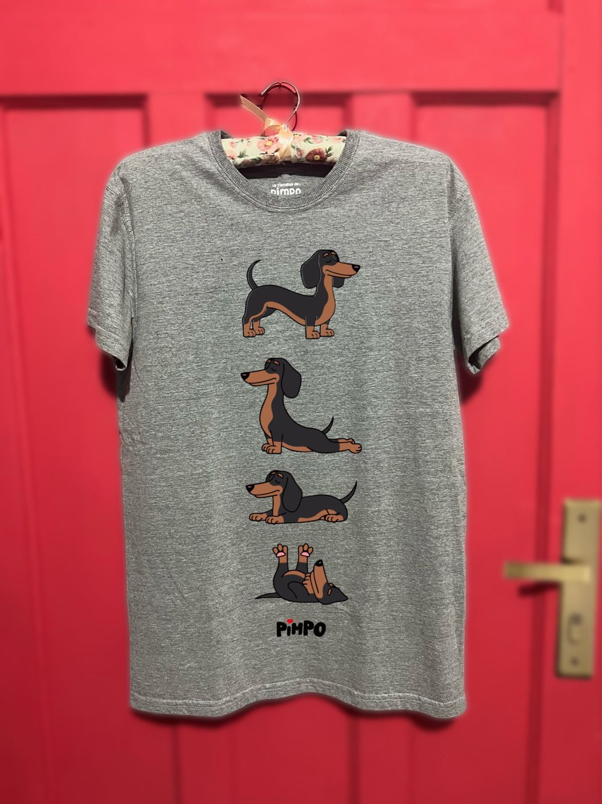 Salchi negro yoga By: @mariepimpo