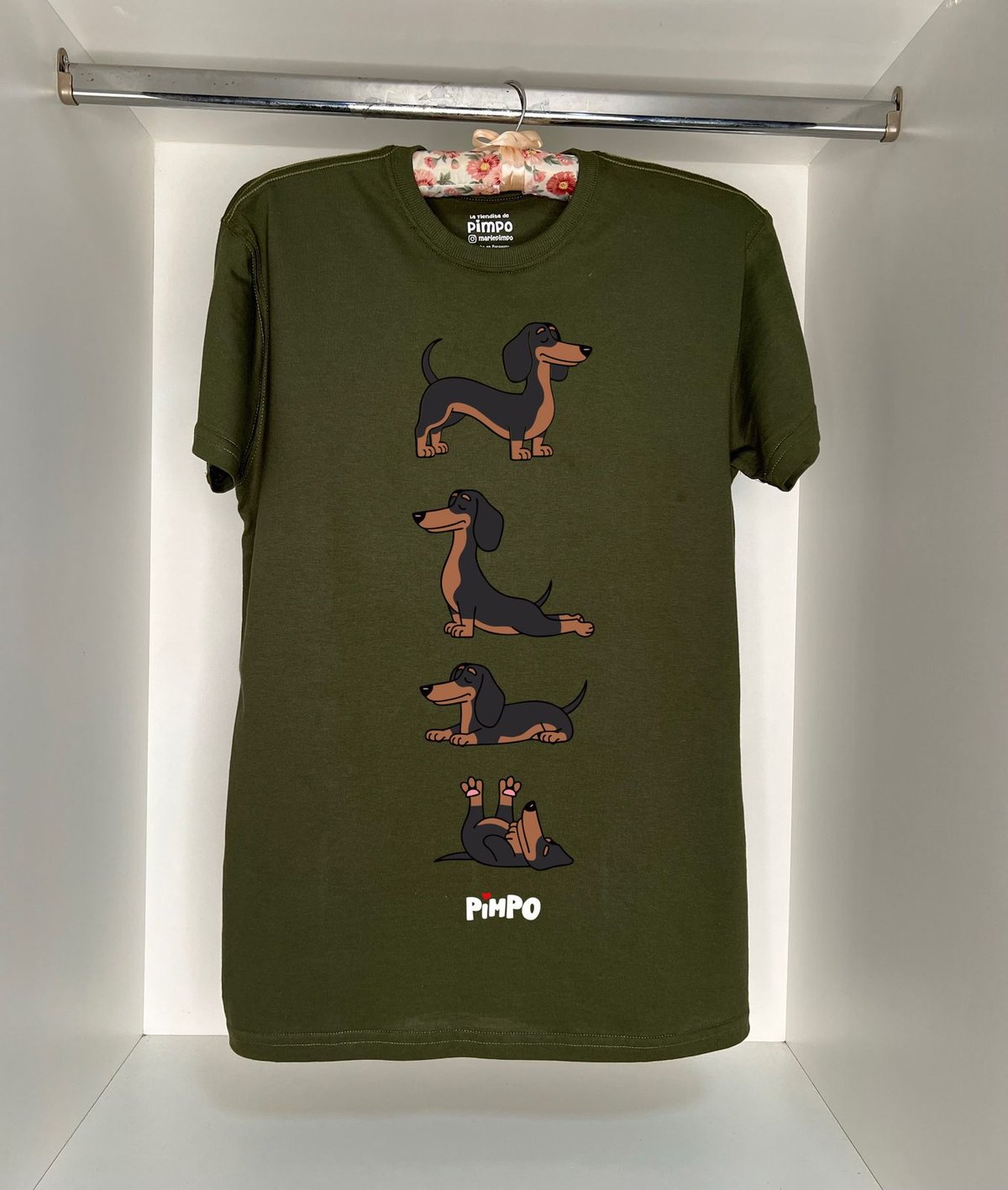 Salchi negro yoga By: @mariepimpo