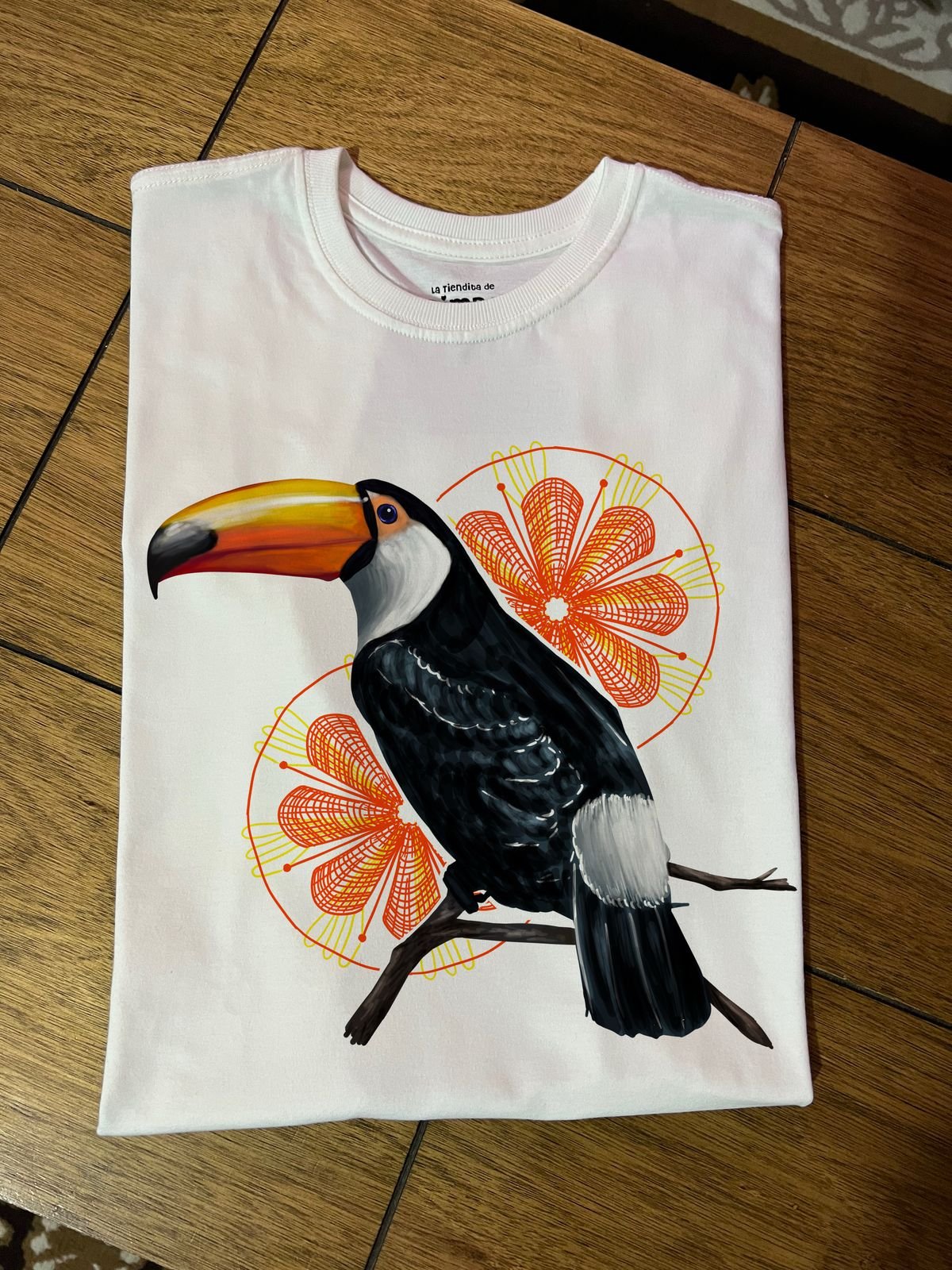 Tucan By: @tatinetchoguine