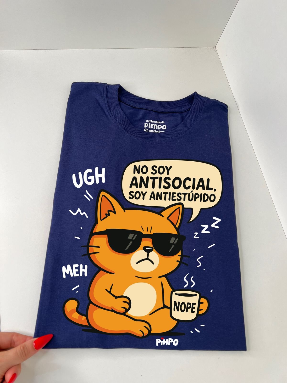 Nos soy antisocial, soy antiestupido By: @mariepimpo  - 3