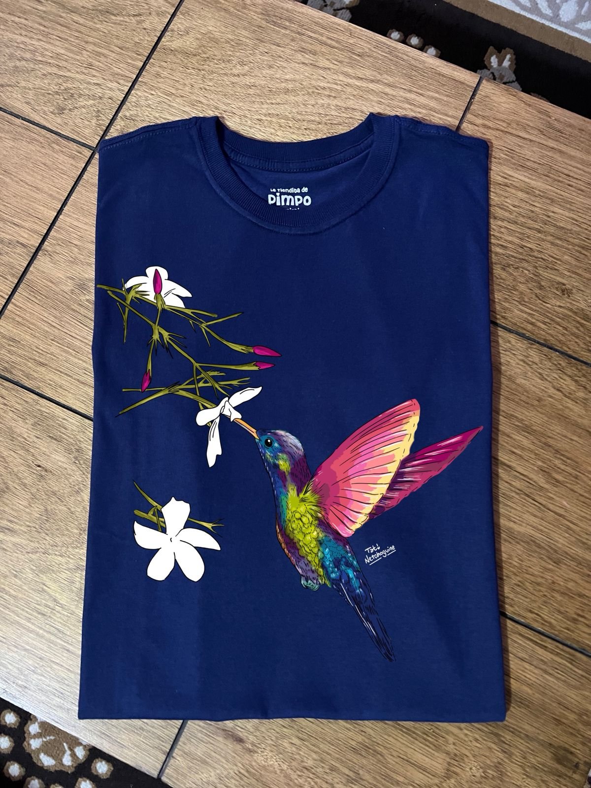 Picaflor By: @tatinetchoguine