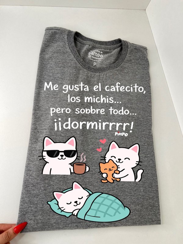 Cafecitos, michis y dormir By: @mariepimpo