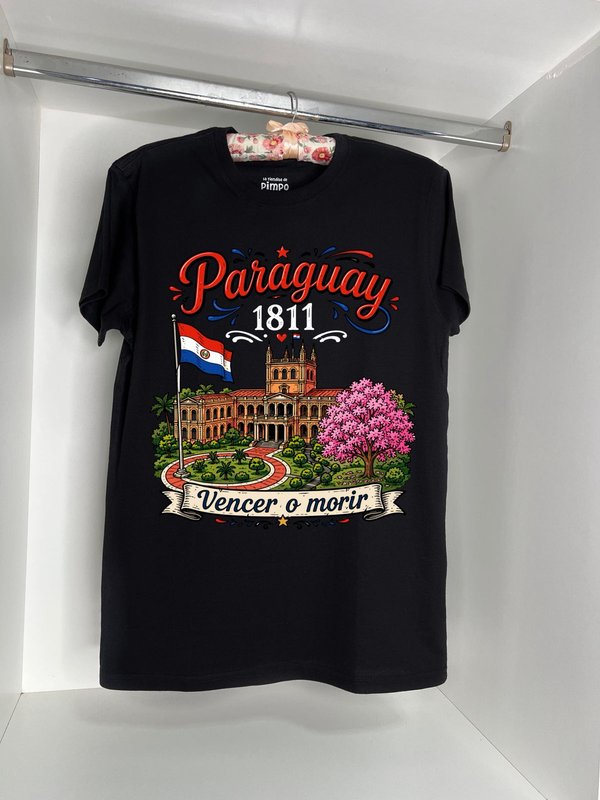 Paraguay 1811 Palacio By: @mariepimpo 