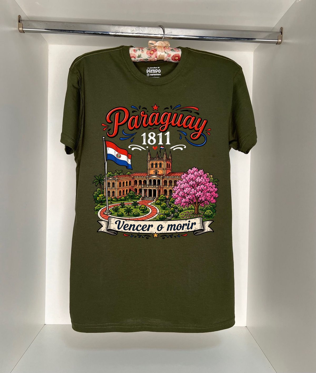 Paraguay 1811 Palacio By: @mariepimpo  - 5