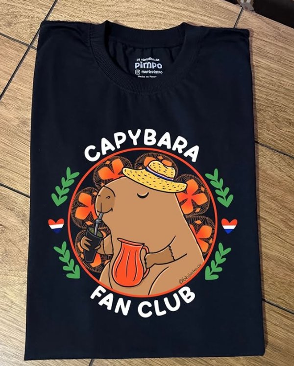 Capybara Fan Club By: @bbilustra.py