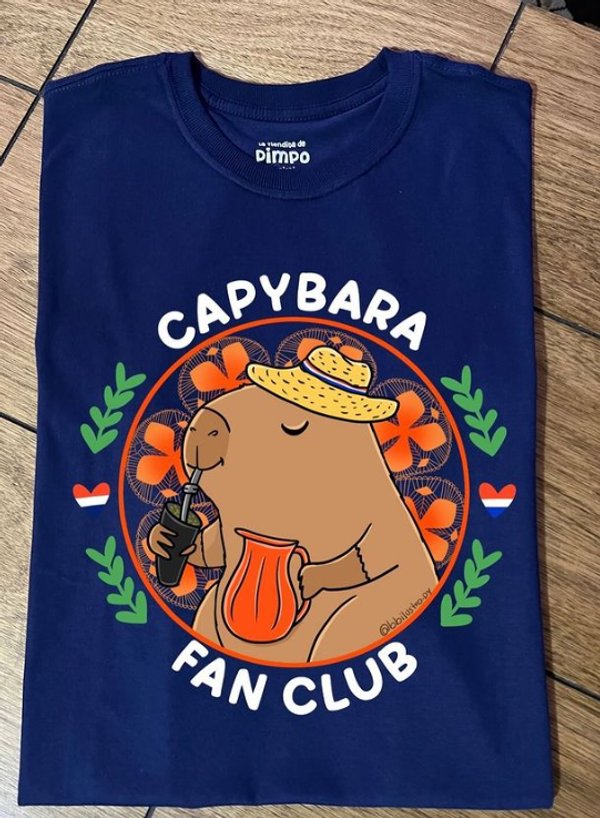 Capybara Fan Club By: @bbilustra.py