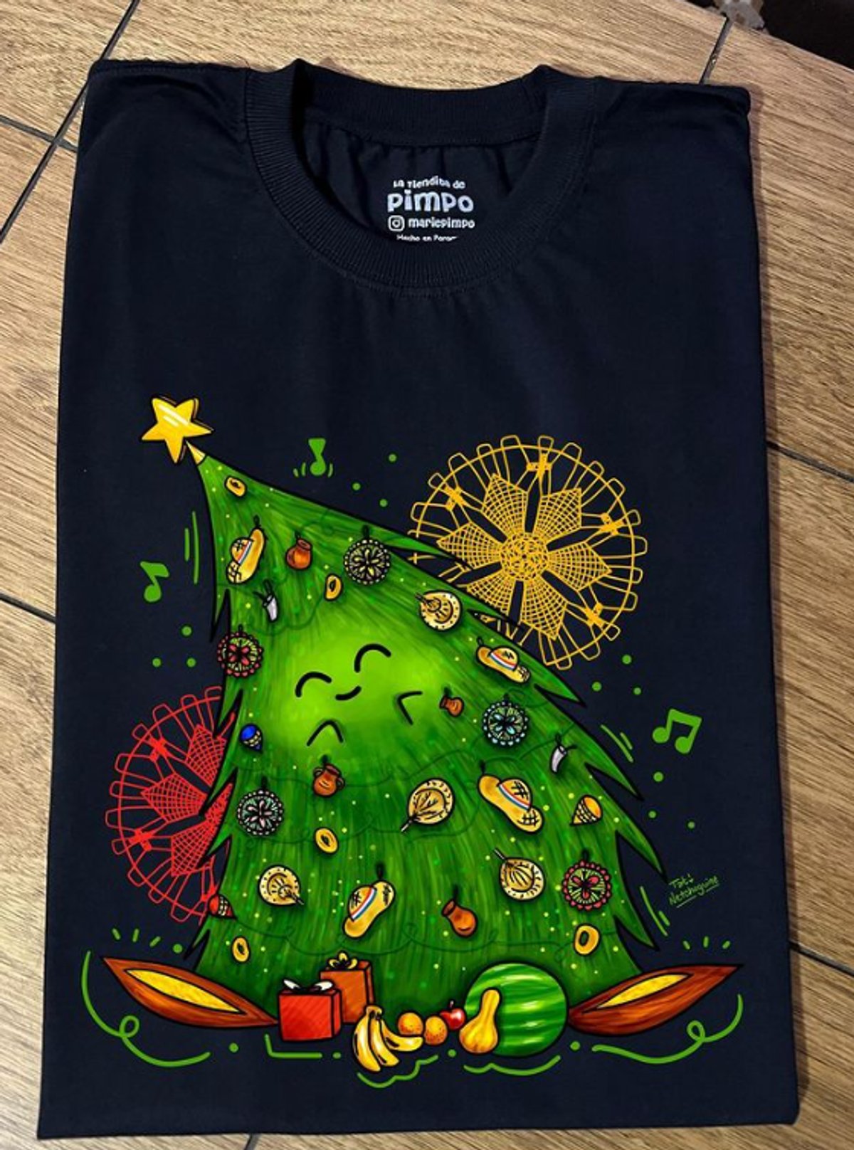 Arbolito Paraguayo By: @tatinetchoguine