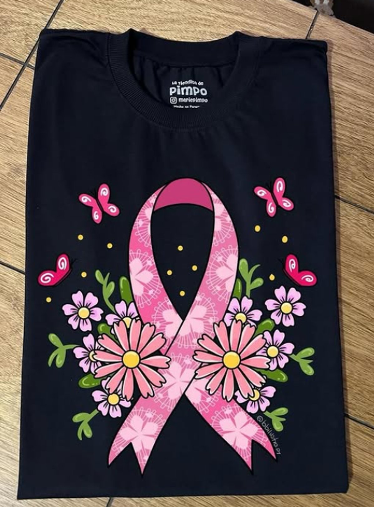 Octubre Rosa By: @bbilustra.py 