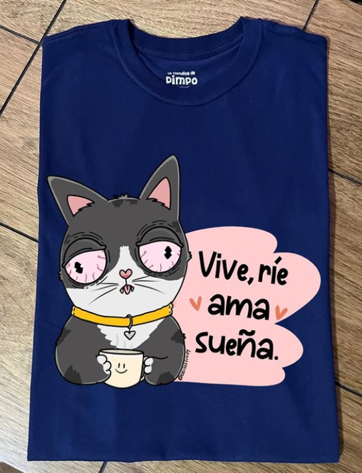 Vive, rie, ama, sueña... By: @bbilustra.py  - 2