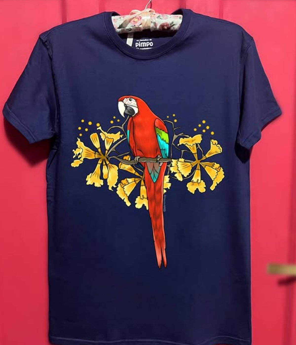 Loro Lapacho By: @bbilustra.py - 2