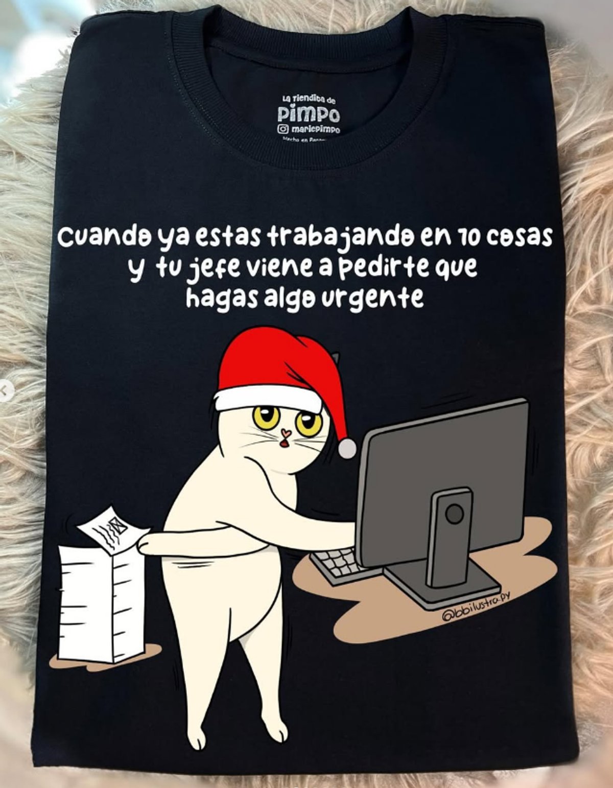 Sobre explotacion gatito navidad By: @bbilustra.py - 2