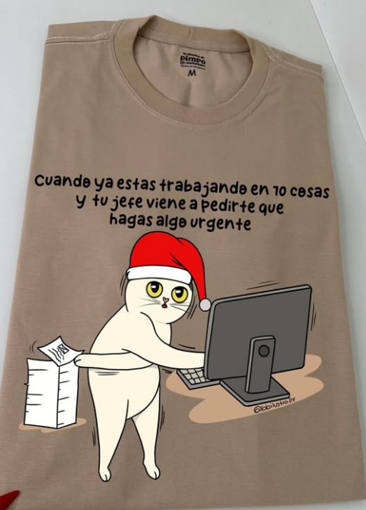 Sobre explotacion gatito navidad By: @bbilustra.py - 3