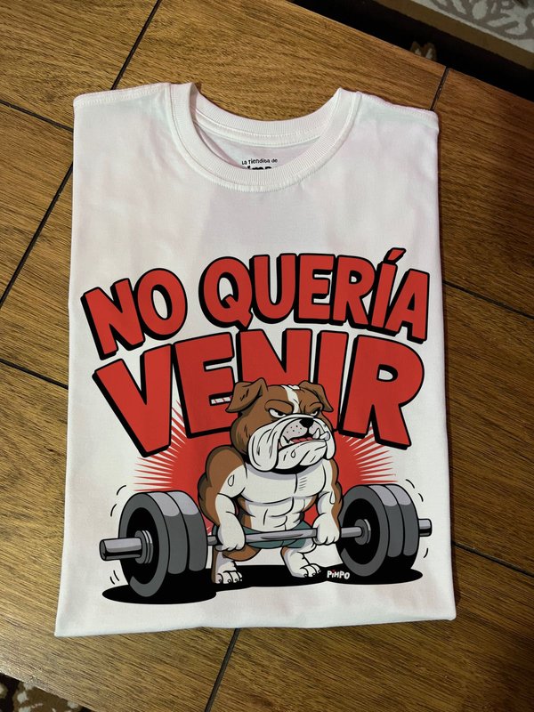 Bulldog No queria venir By: @mariepimpo