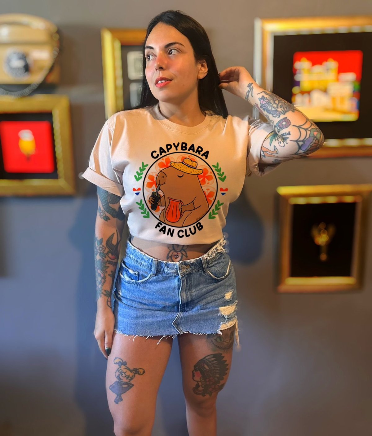 Capybara Fan Club By: @bbilustra.py