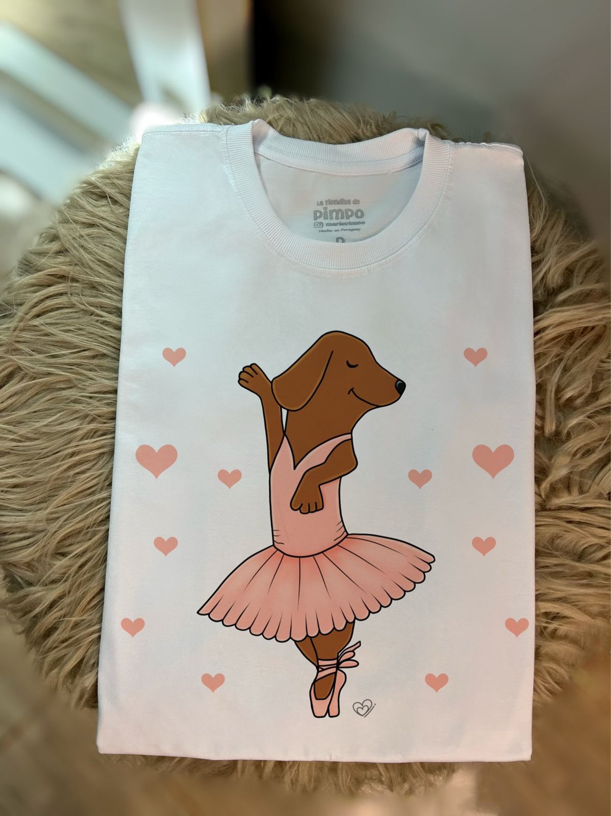 Salchi Bailarin By: @bbilustra.py