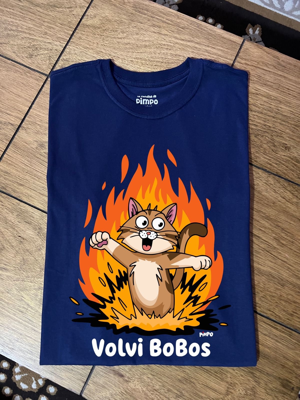 Volvi Bobos By: @mariepimpo 