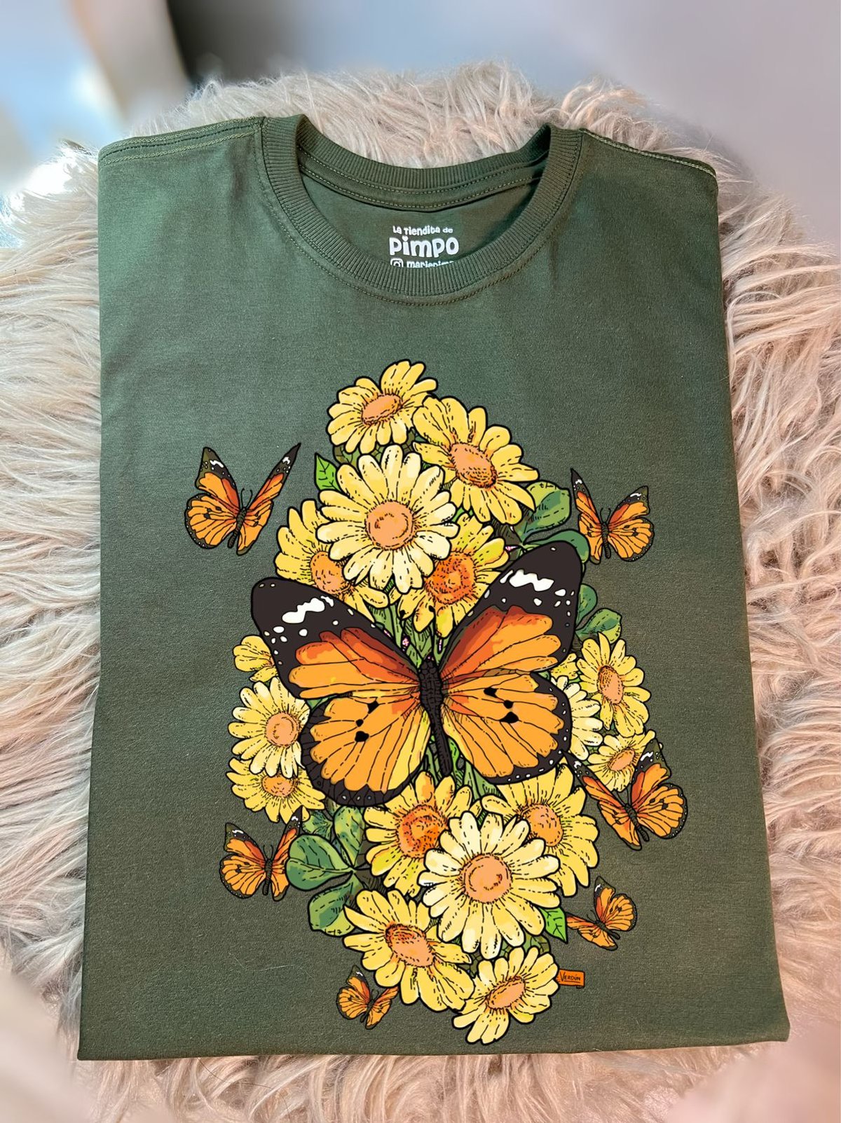 Mariposa flores By: @guilleinsta