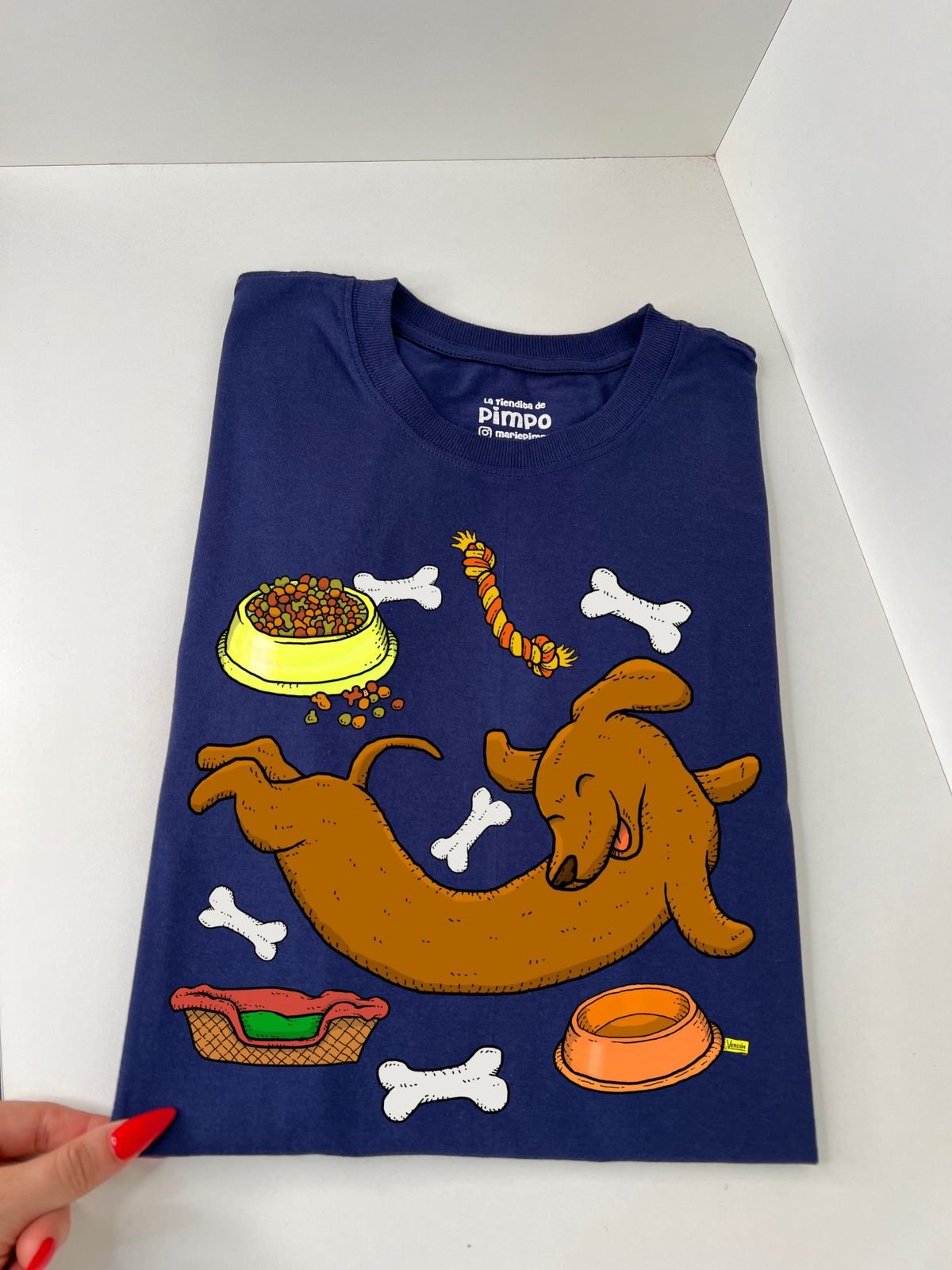 Perro Salchicha By: @guilleinsta