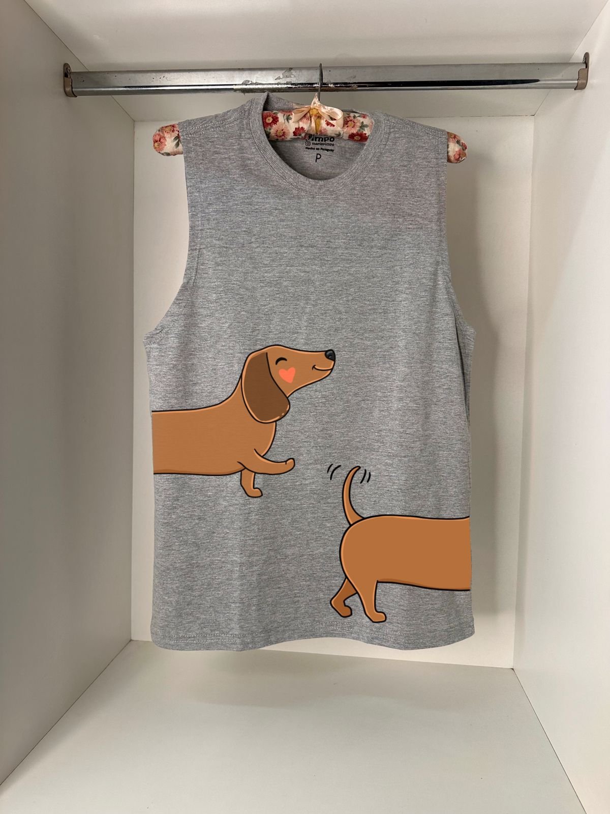 Salchi miti miti By: @bbilustra.py