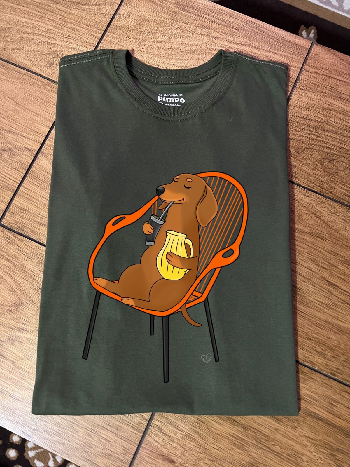 Salchi terere silla cable By: @bbilustra.py