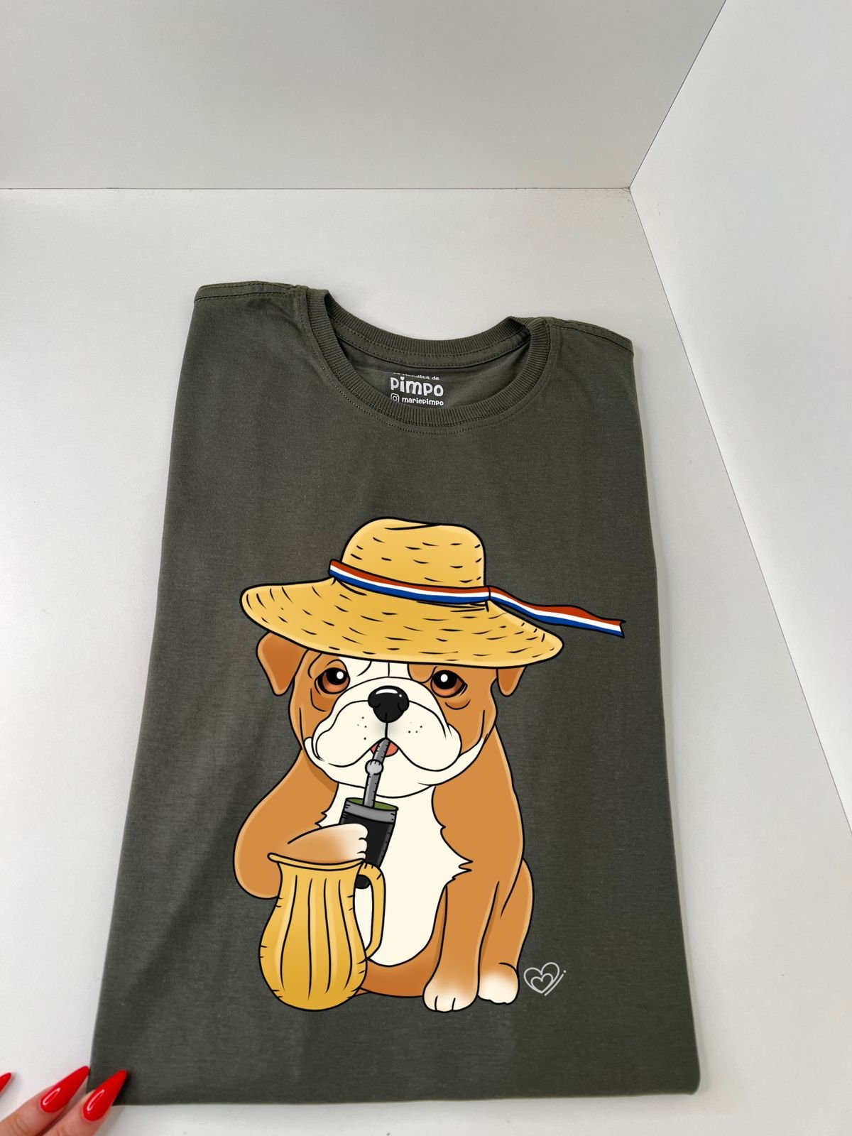 Bulldog Terere By: @bbilustra.py