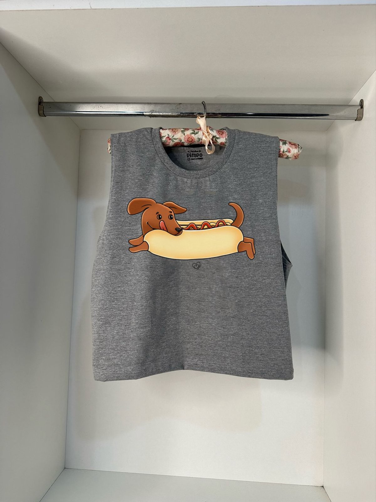 Perro Hotdog By: @bbilustra.py