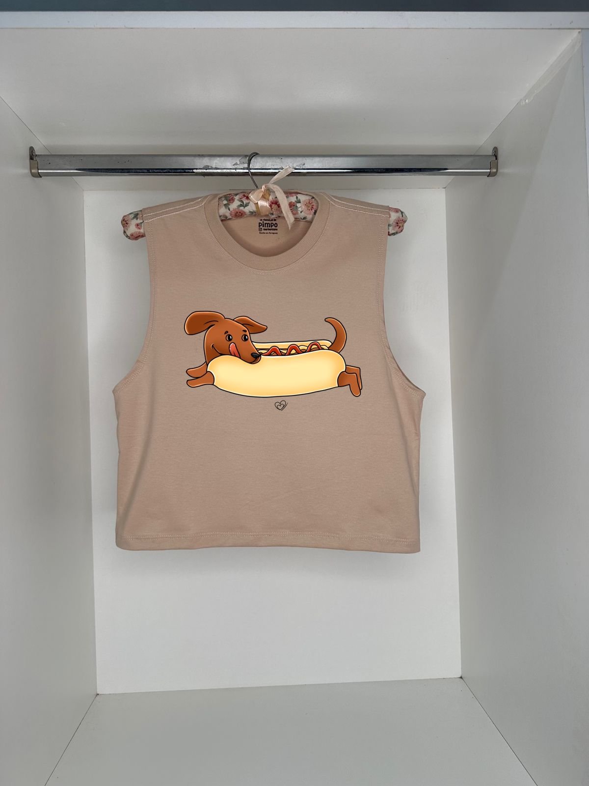 Perro Hotdog By: @bbilustra.py