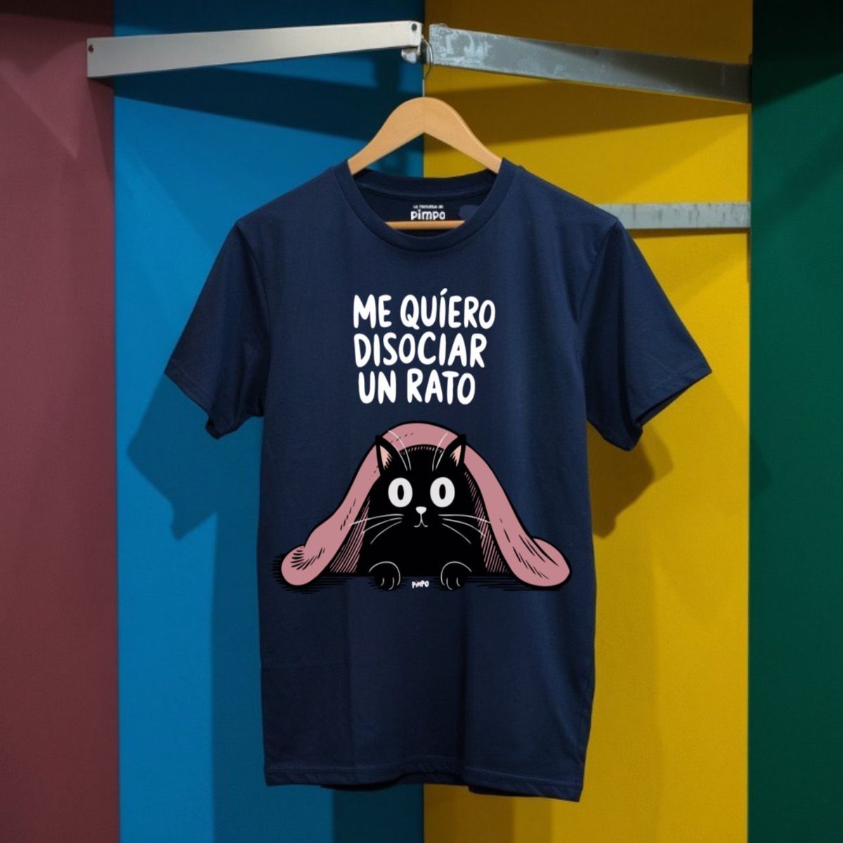 Me quiero disociar un rato  By: @mariepimpo