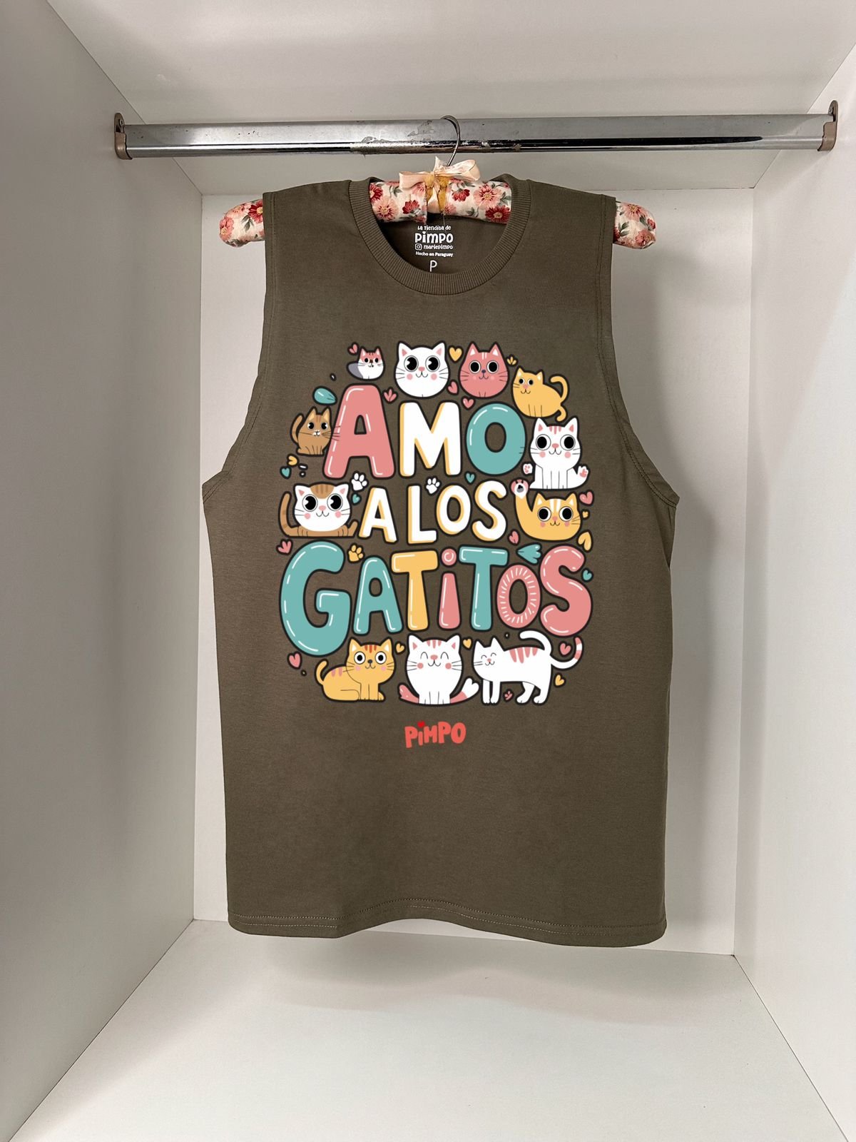 Amo a los gatitos Camisilla By: @mariepimpo 