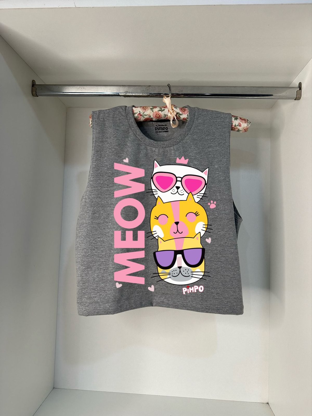 Meow By: @mariepimpo