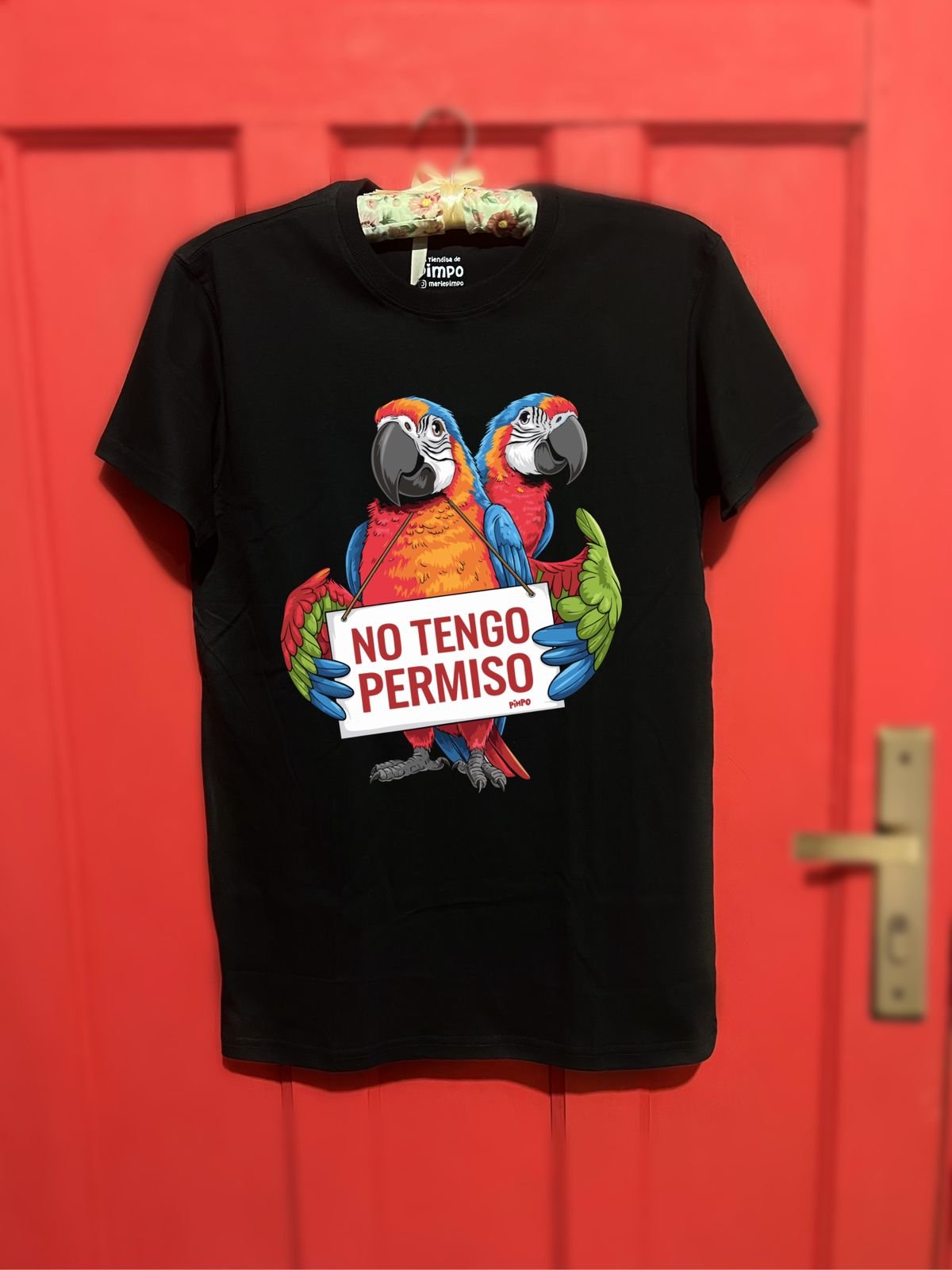 Loro No tengo permiso By: @mariepimpo