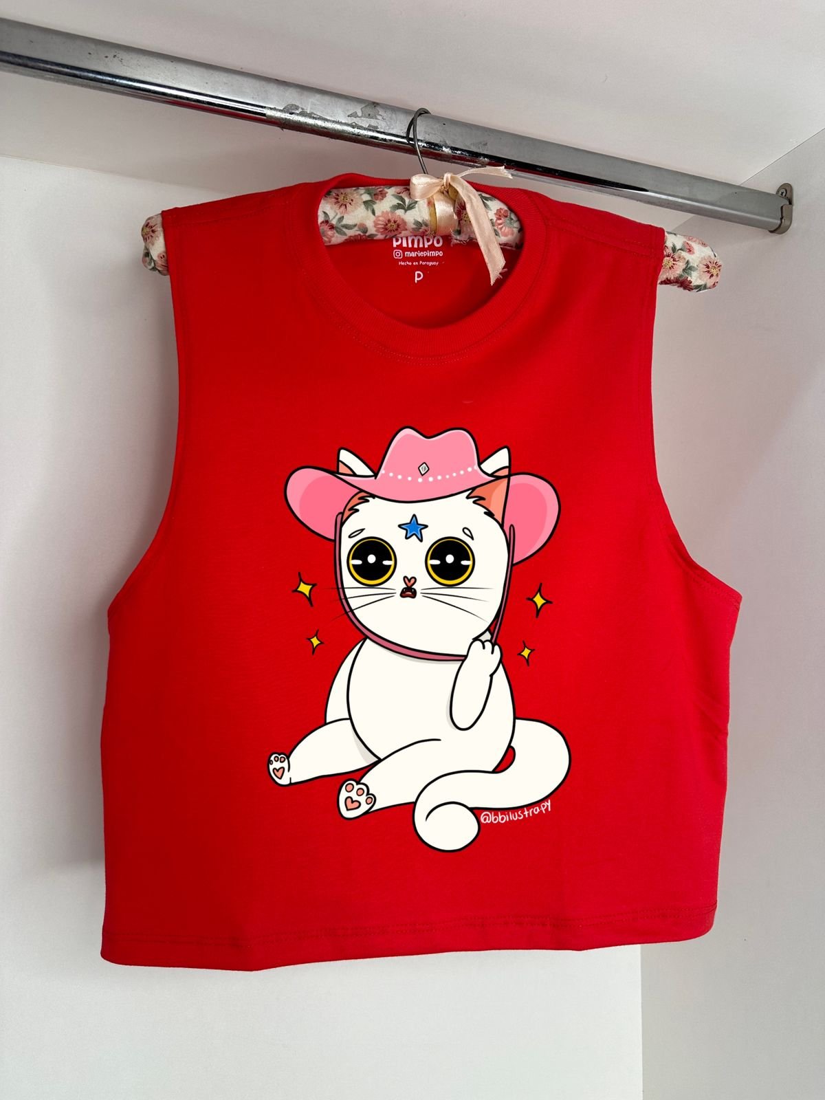 Gatita sombrero By: @bbilustra.py