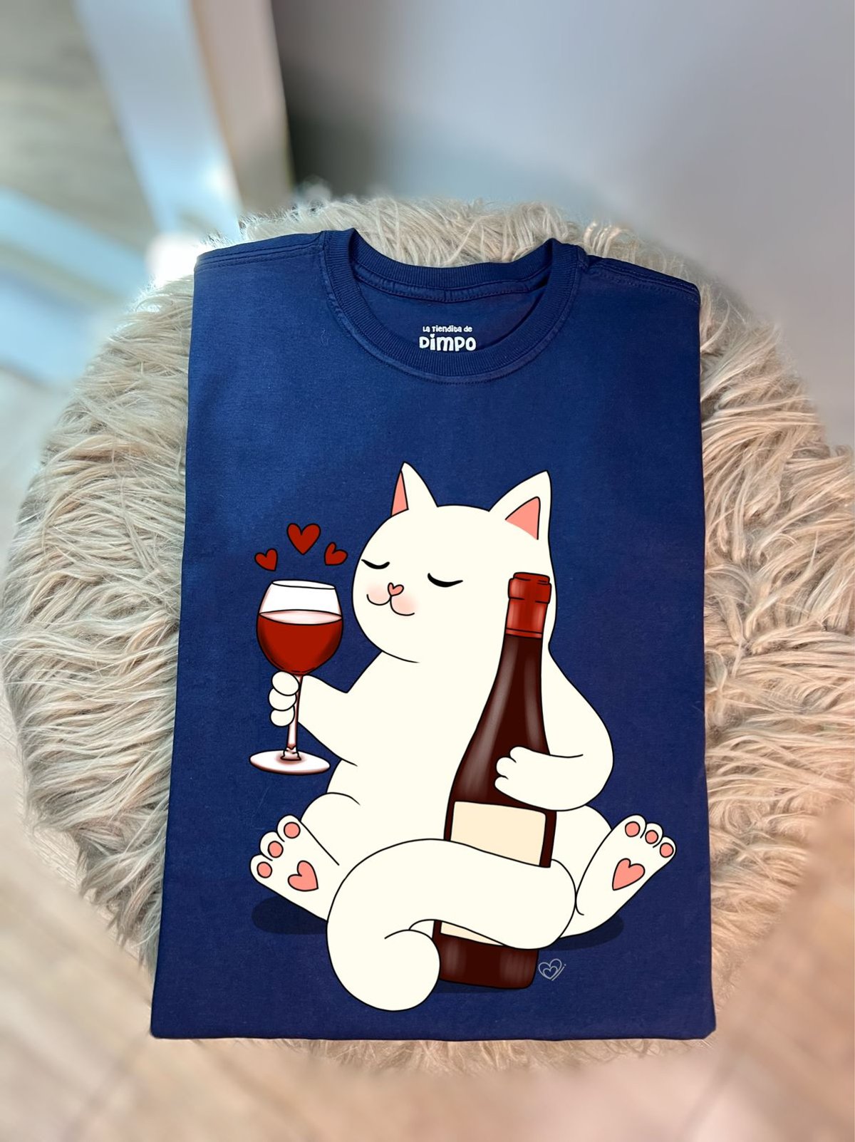 Michi vino By: @bbilustra.py