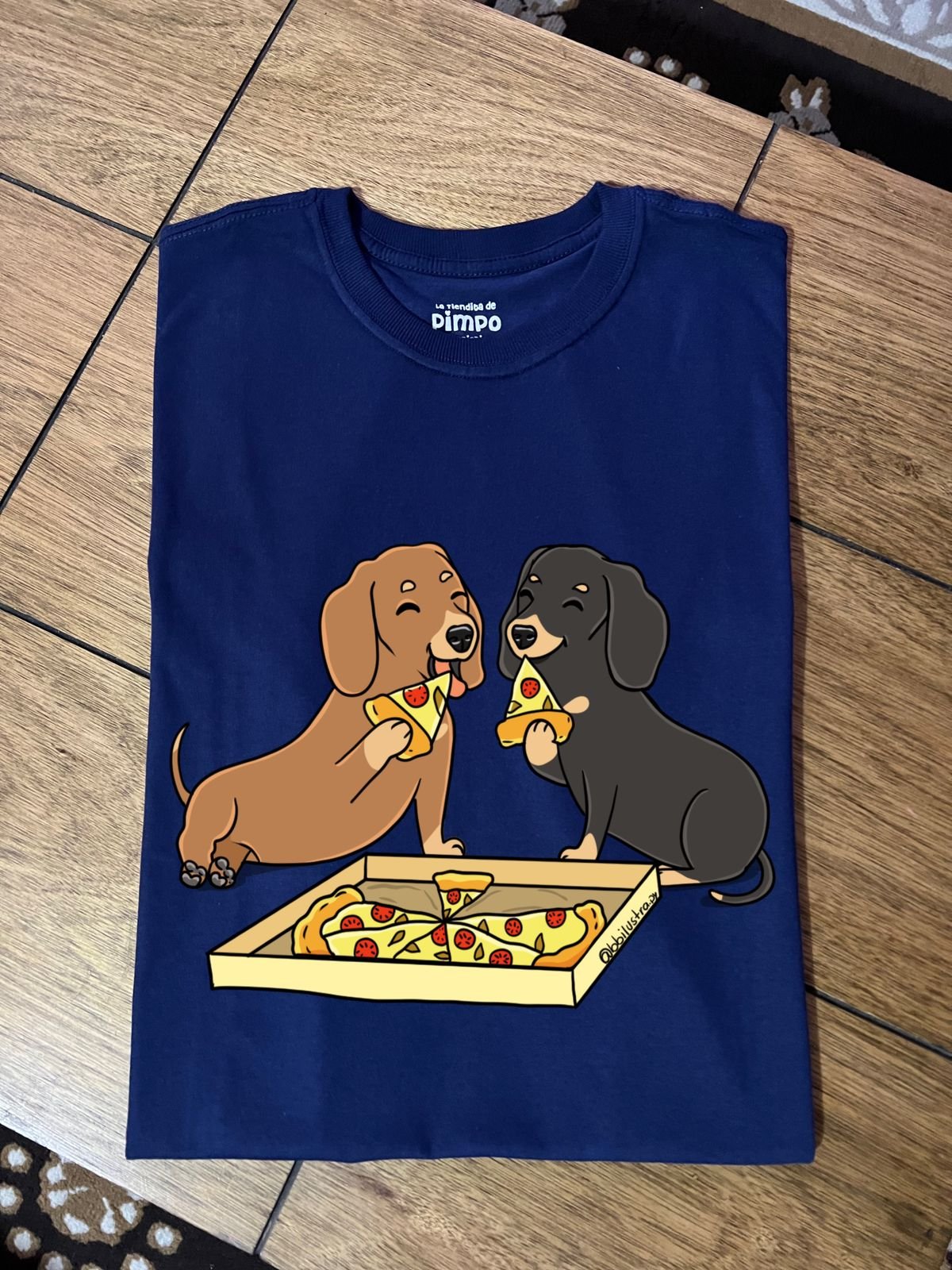 Perritos Pizza By: @bbilustra.py