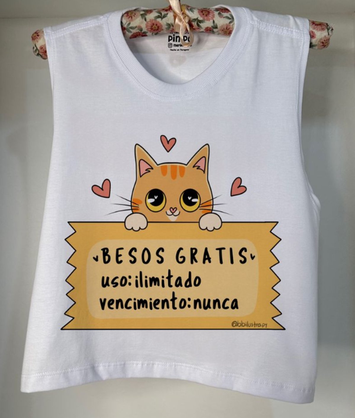Besos gratis By: @bbilustra.py