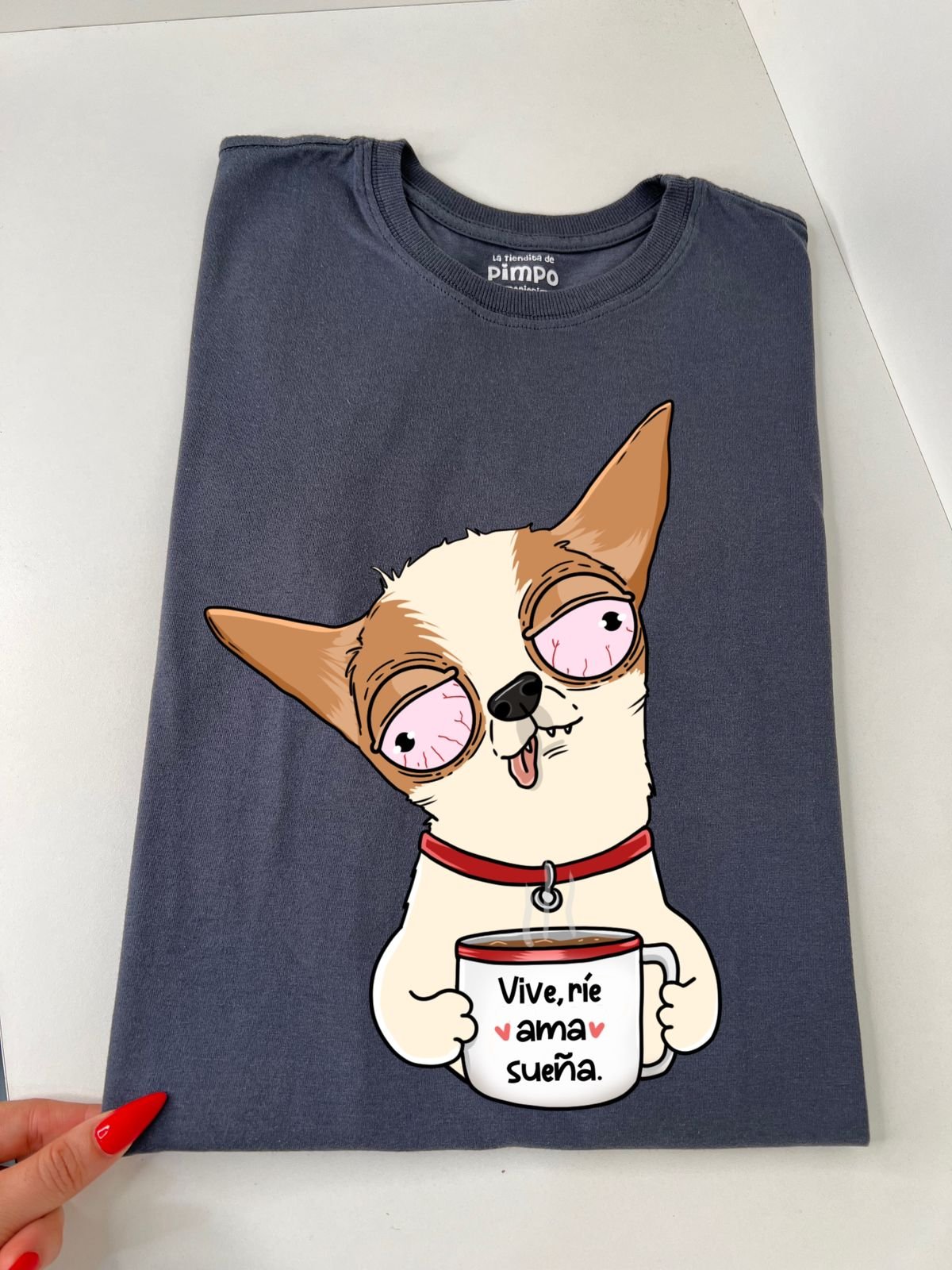 Perrito taza Vive, rie, ama, sueña... By: @bbilustra.py