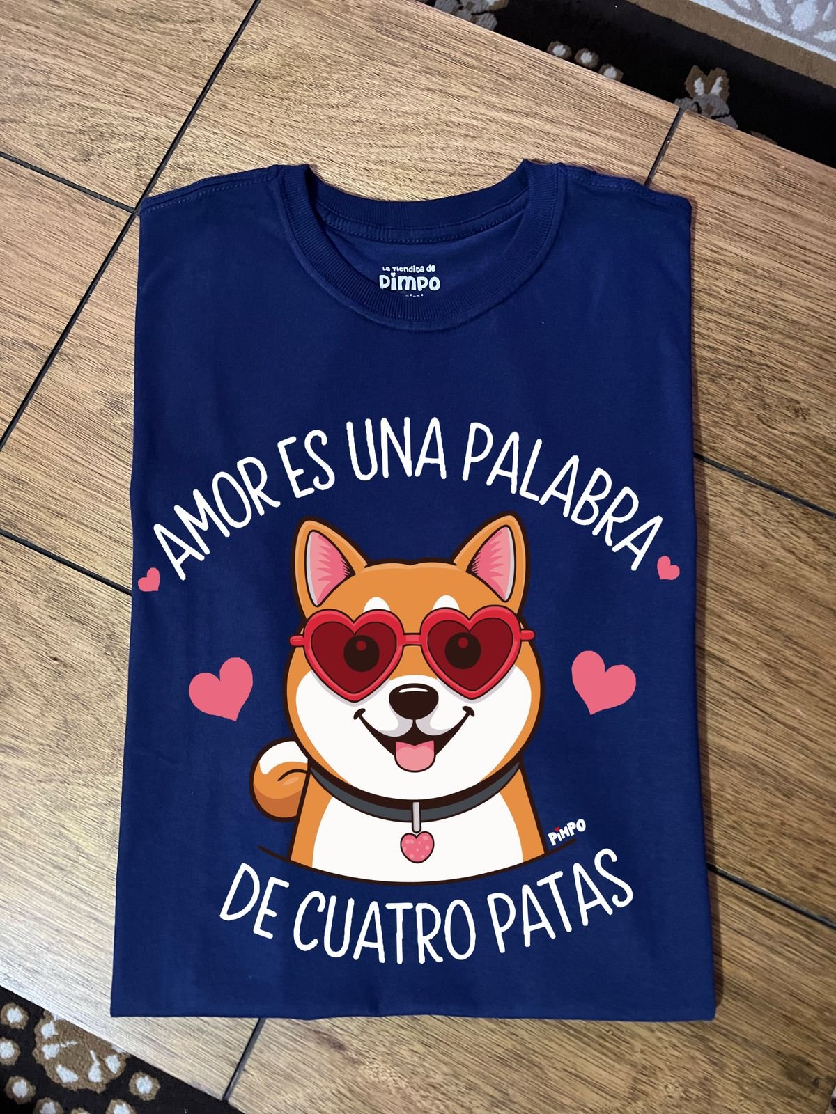 Amor es una palabra de cuatro patas By: @mariepimpo