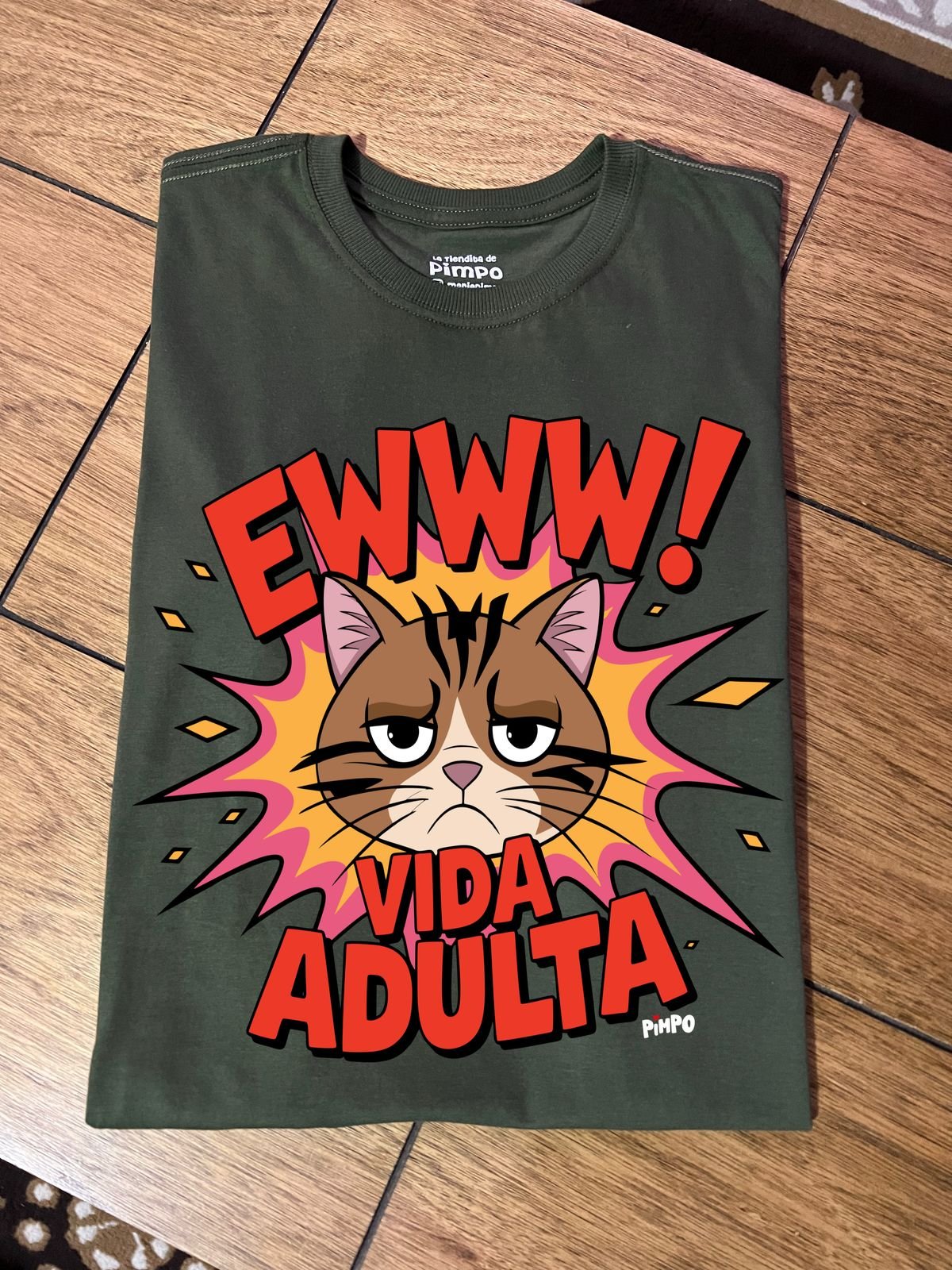 Ewww! Vida adulta Michi By: @mariepimpo