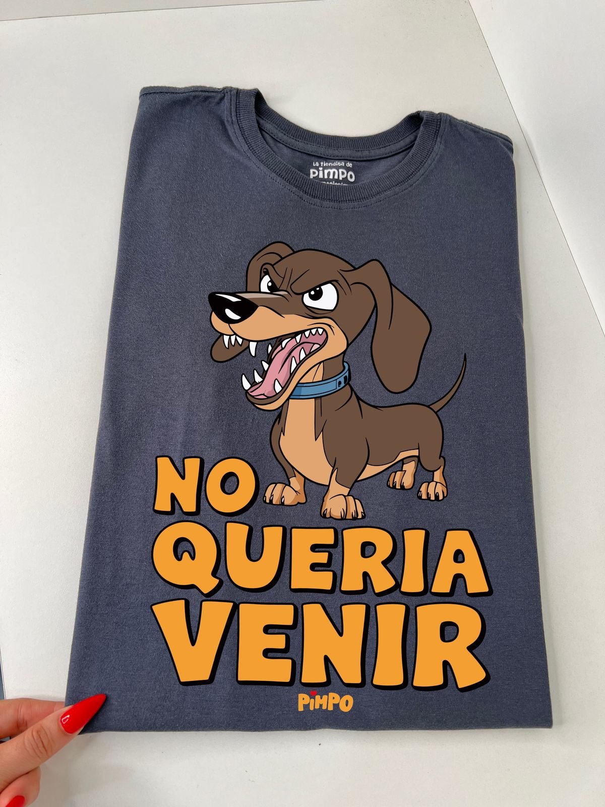 Salchi no queria venir By: @mariepimpo - 2